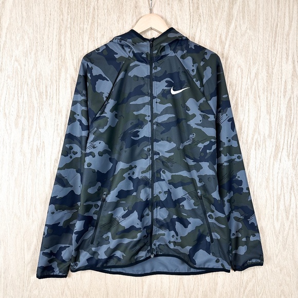 Nike Other - Nike Men’s Woven Camo Print Training Jacket NWOT